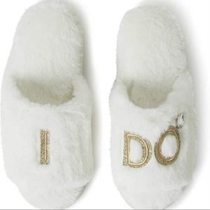 NWT - Bridal I Do Slipper Slide
